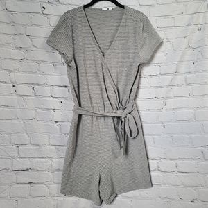 GAP Women's romper M Tall